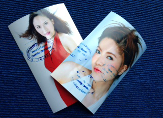 WHAT KIND OF INK USED FOR STAMPING ON CARD AND PROFILE PHOTOS.